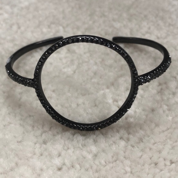 Jewelry - Black Crystals O Detail Slip-on Bracelet
